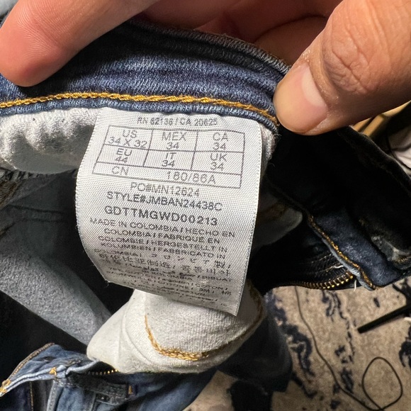 Calvin Klein Skinny Jeans 34x32 barely worn - Picture 2 of 2